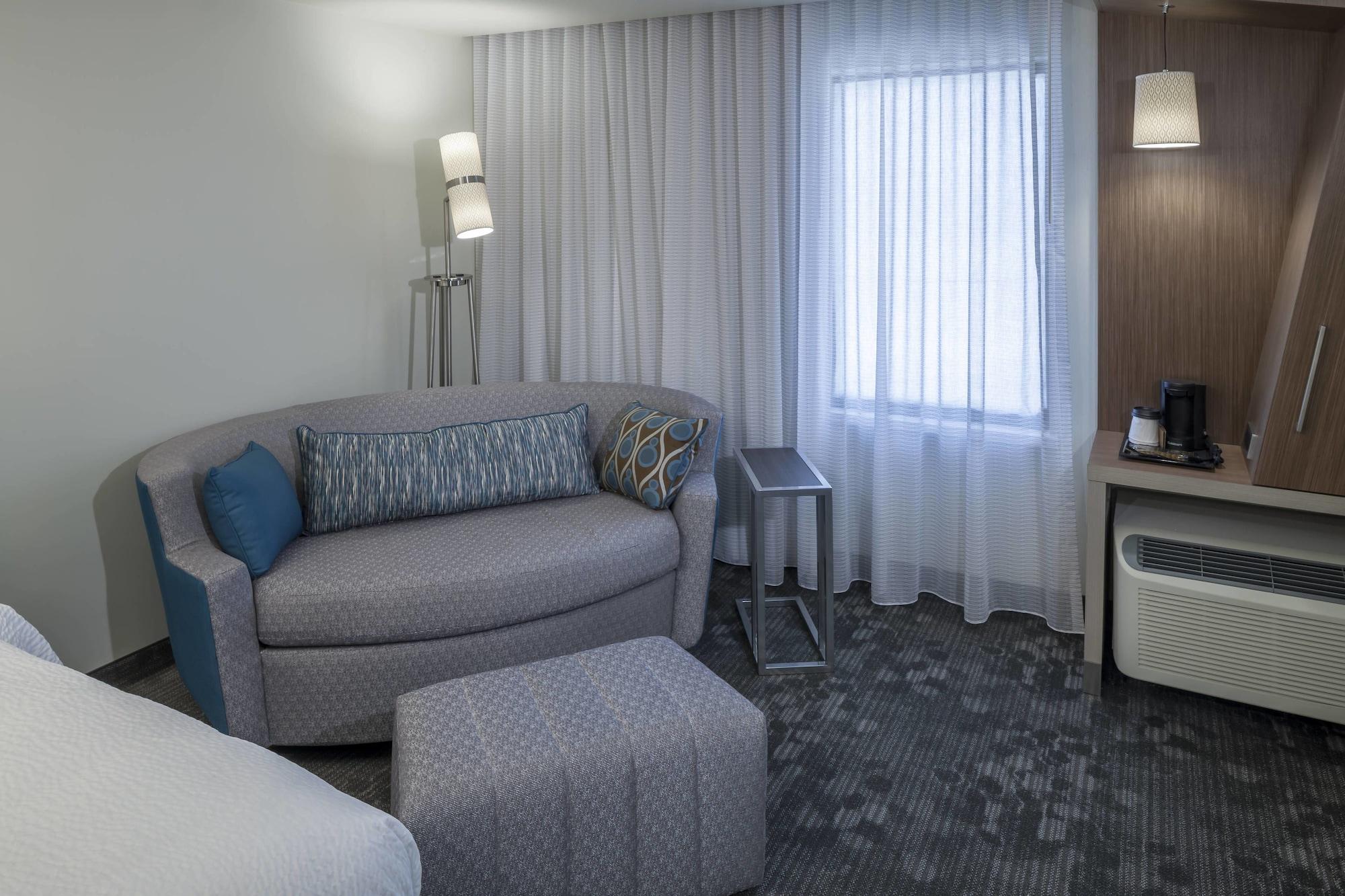 Courtyard By Marriott Fort Worth Alliance Town Center Exterior photo